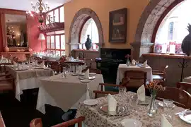 Guadalajara Hotel De Mendoza 3.jpg