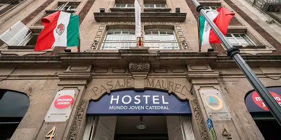 Mexico City Hostel Mundo Joven 1.jpg